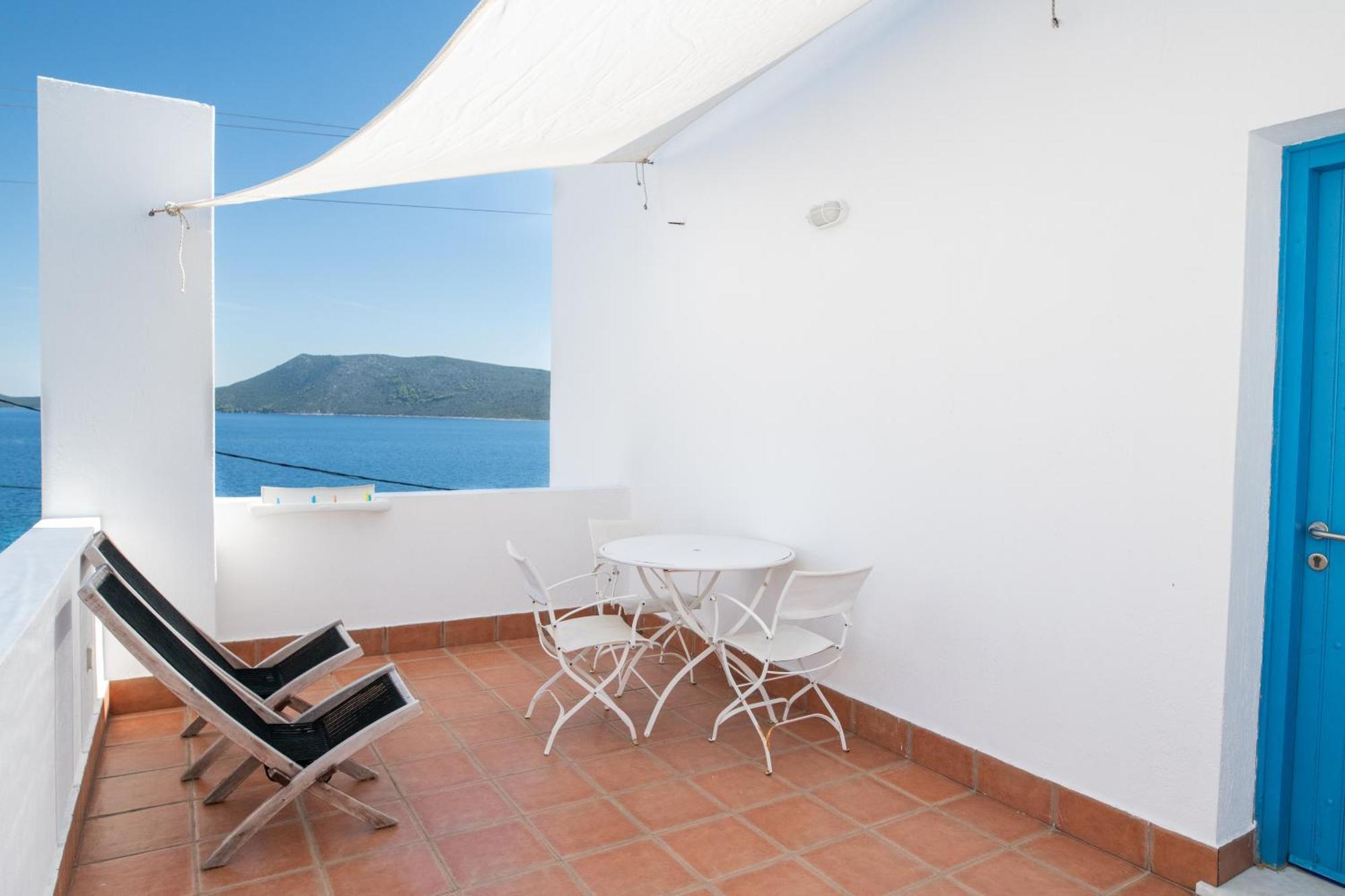 Elea Villas Стени-Вала Экстерьер фото